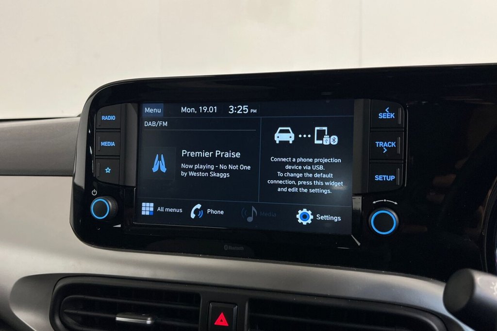 Used Hyundai i10 2020 for sale - 77010100: Photo 32