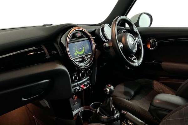 Used MINI Hatch 2015 for sale - 76185000: Photo 11