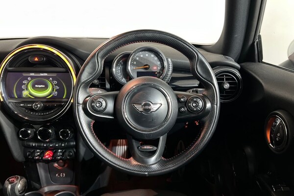 Used MINI Hatch 2015 for sale - 76185000: Photo 16