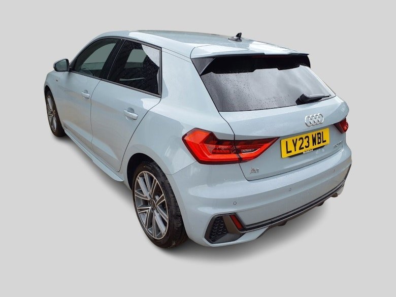 Used Audi A1 2023 for sale - 77748899: Photo 4