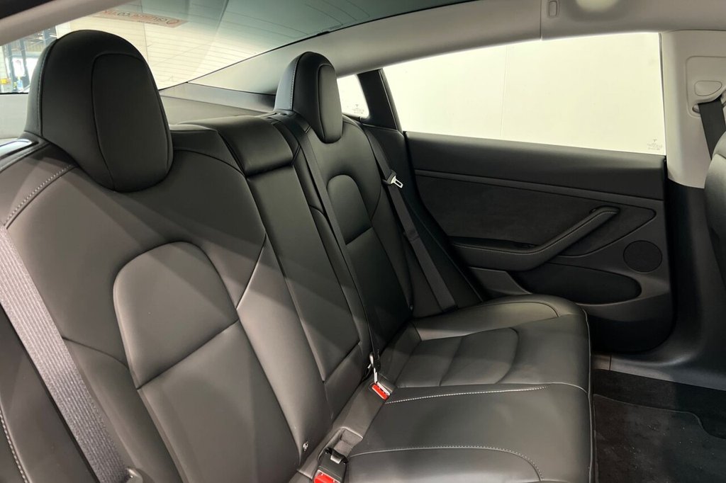 Used Tesla Model 3 2022 for sale - 76333429: Photo 24
