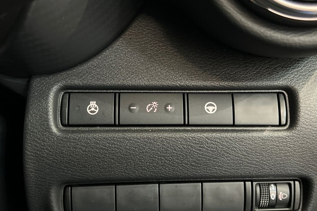 Used Nissan Juke 2023 for sale - 76546744: Photo 21