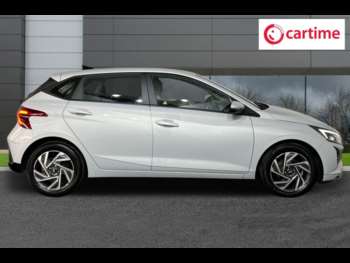 Used Hyundai i20 2023 for sale - 75242755: Photo