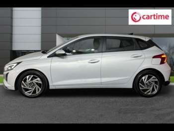 Used Hyundai i20 2023 for sale - 75242755: Photo