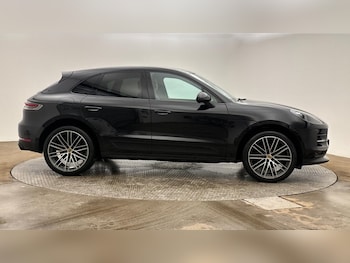 Used Porsche Macan 2020 for sale - 78458415: Photo