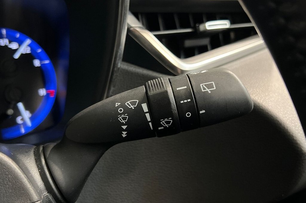 Used Toyota Corolla 2022 for sale - 77133001: Photo 29
