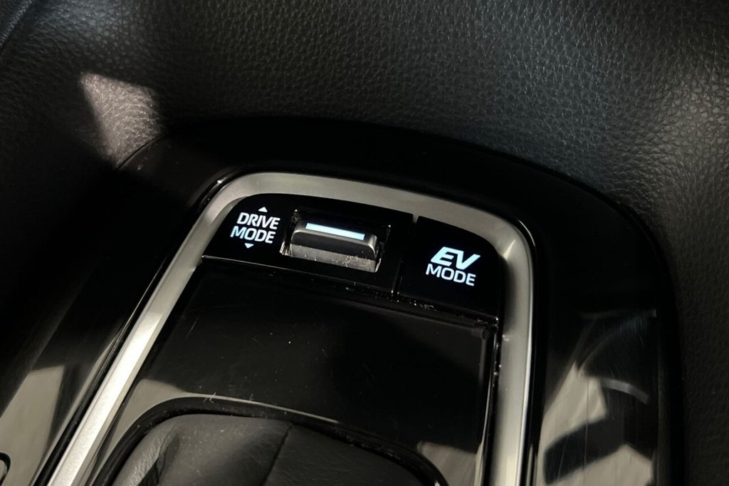 Used Toyota Corolla 2022 for sale - 77133001: Photo 32