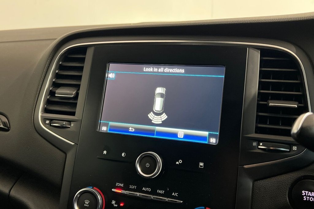 Used Renault Megane 2019 for sale - 76406641: Photo 16