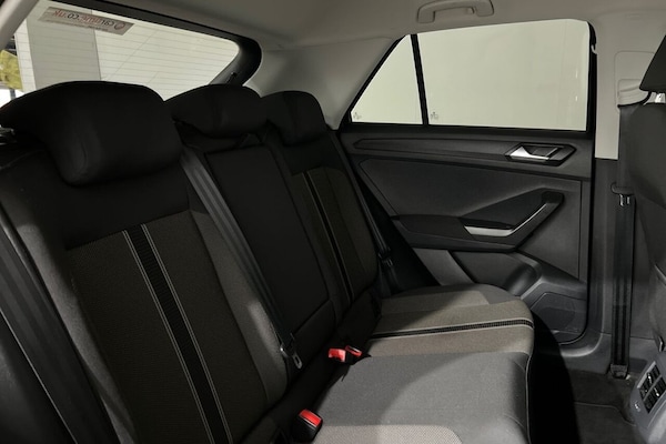Used Volkswagen T-Roc 2020 for sale - 75693427: Photo 22
