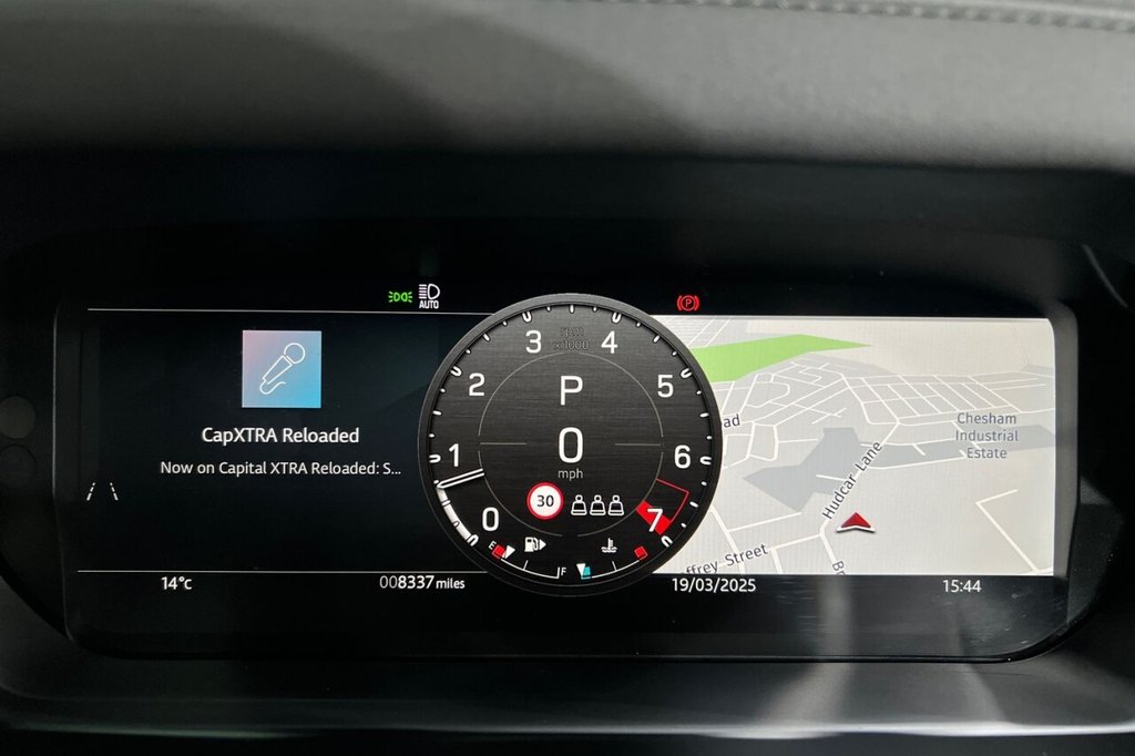 Used Land Rover Defender 2024 for sale - 77049060: Photo 15