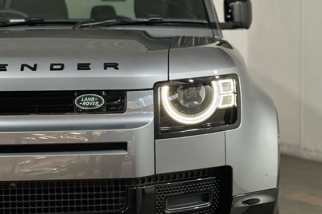 Used Land Rover Defender 2024 for sale - 77049060: Photo 16