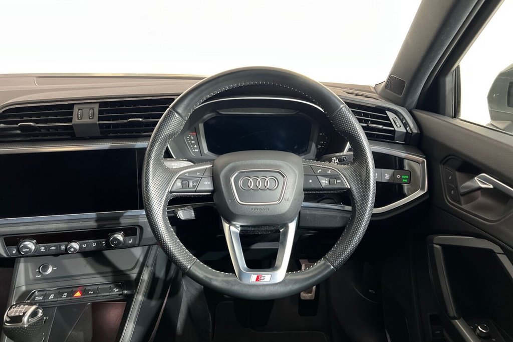 Used Audi Q3 2020 for sale - 76038992: Photo 16