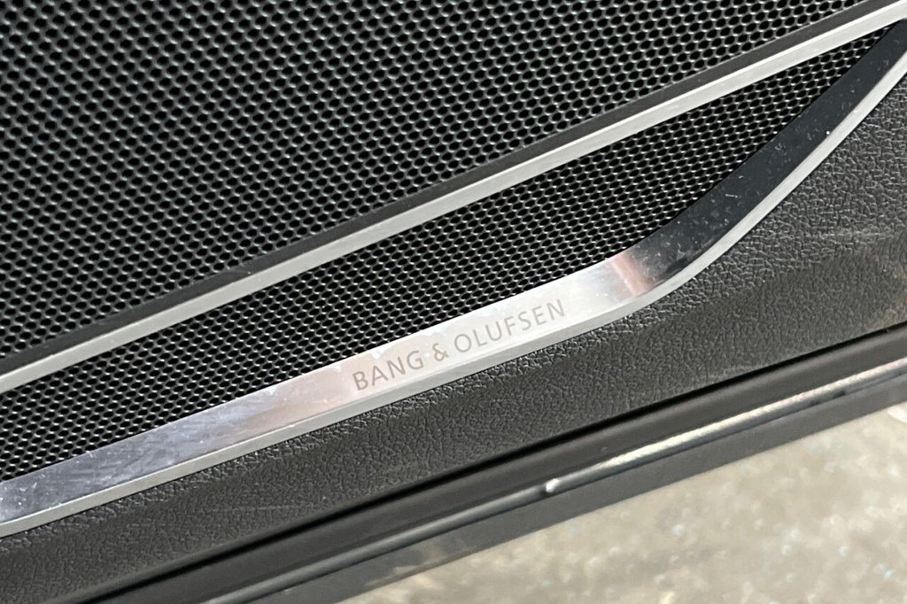 Used Audi Q3 2020 for sale - 76038992: Photo 37