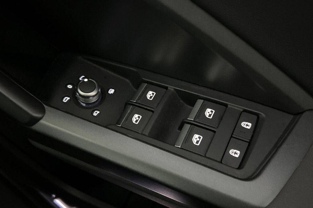 Used Audi Q3 2020 for sale - 76038992: Photo 38