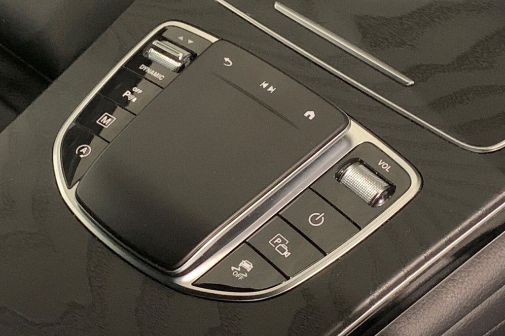 Used Mercedes-Benz GLC 2022 for sale - 76950757: Photo 31