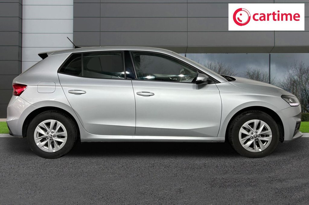 Used Skoda Fabia 2022 for sale - 77654893: Photo 2