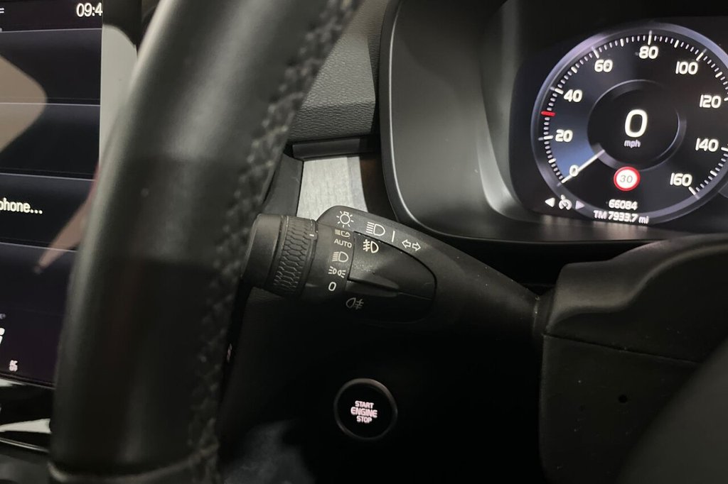 Used Volvo XC40 2021 for sale - 76386105: Photo 27