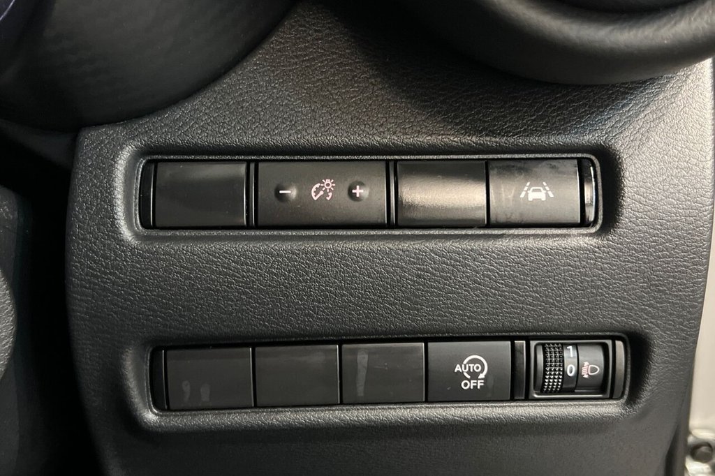 Used Nissan Juke 2023 for sale - 77820932: Photo 38