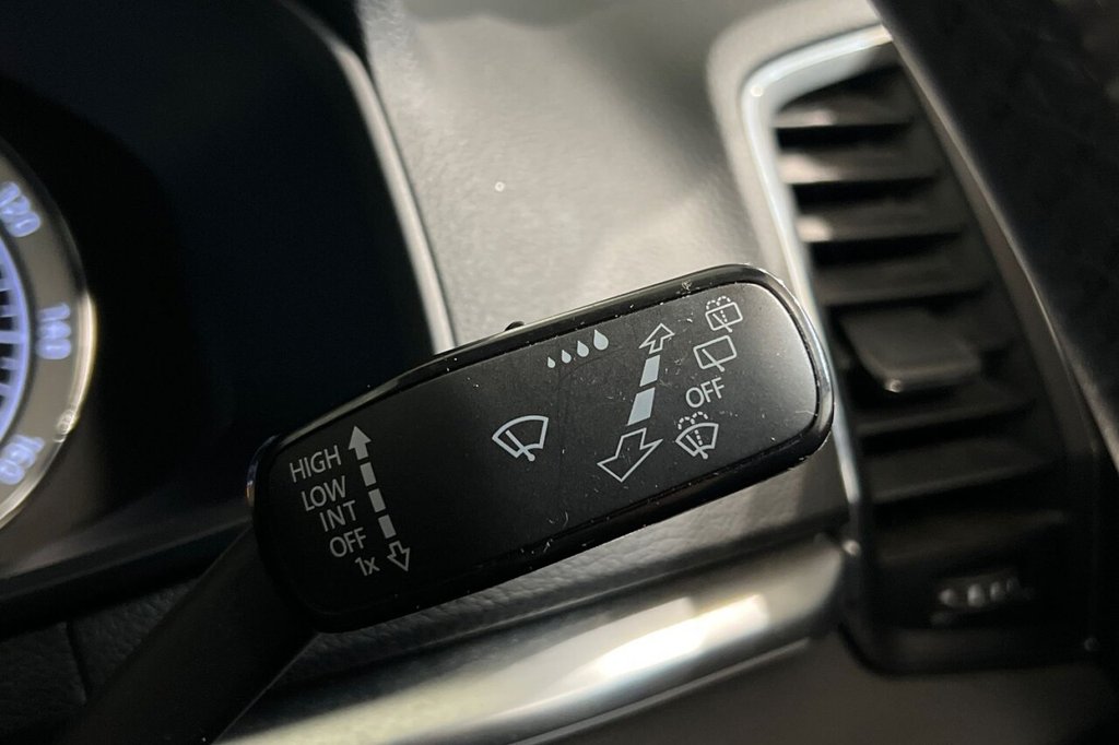 Used Skoda Karoq 2018 for sale - 76535975: Photo 31