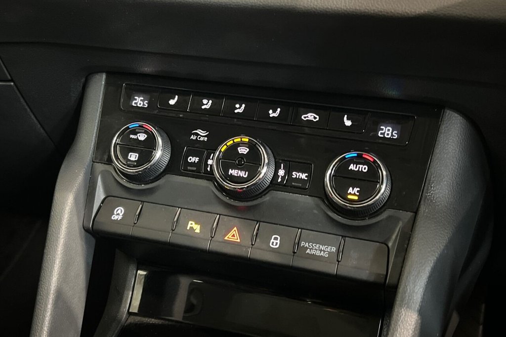 Used Skoda Karoq 2018 for sale - 76535975: Photo 38