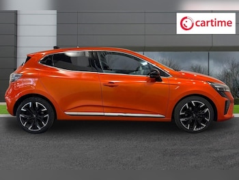 Used Renault Clio 2024 for sale - 79170621: Photo