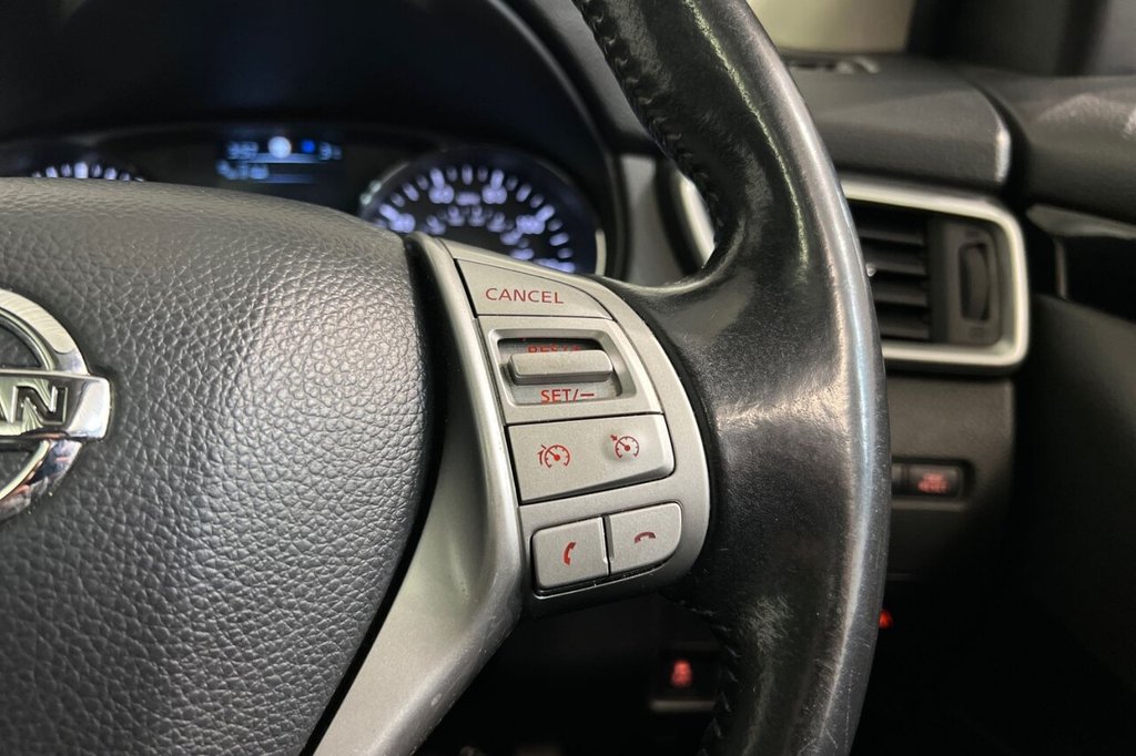 Used Nissan Qashqai 2017 for sale - 76724129: Photo 27