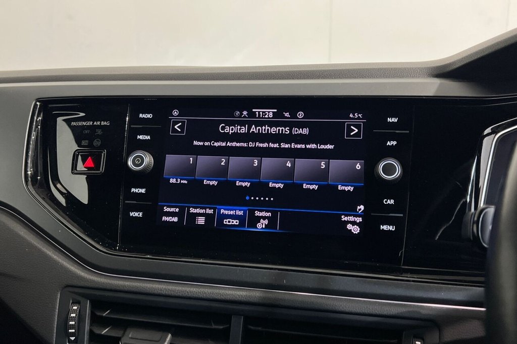 Used Volkswagen Polo 2022 for sale - 77383748: Photo 31