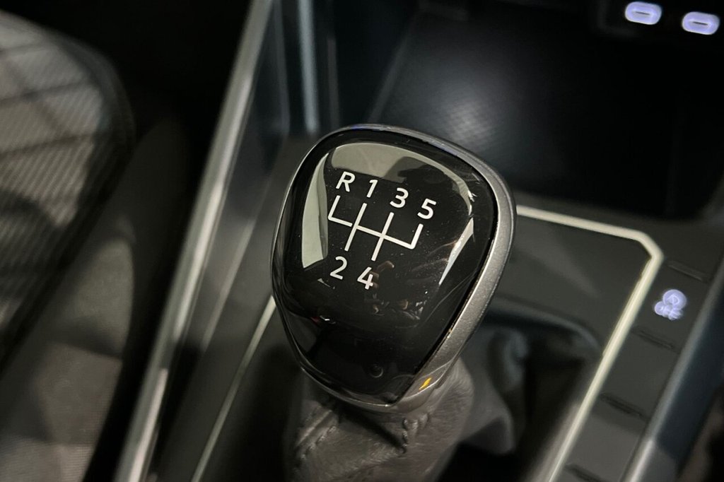 Used Volkswagen Polo 2022 for sale - 77383748: Photo 34