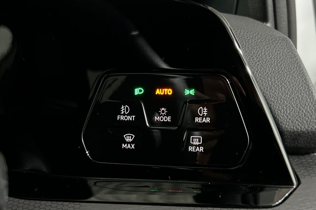 Used Volkswagen Golf 2023 for sale - 76999240: Photo 37