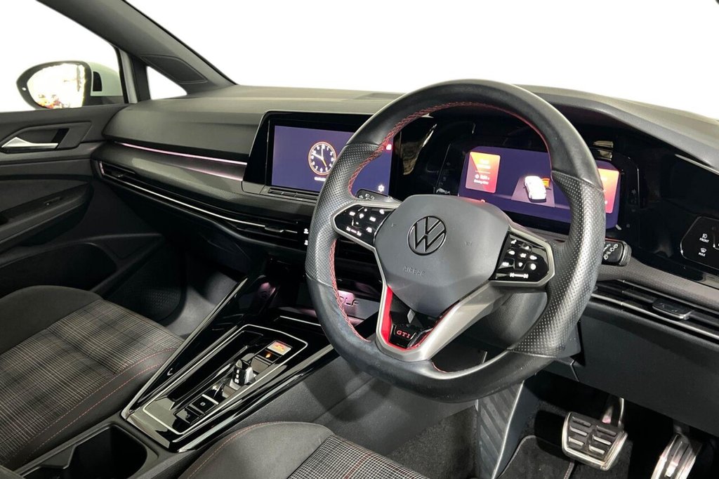 Used Volkswagen Golf 2023 for sale - 76999240: Photo 9
