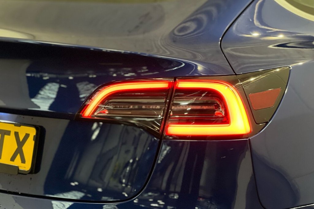 Used Tesla Model 3 2020 for sale - 76313133: Photo 19