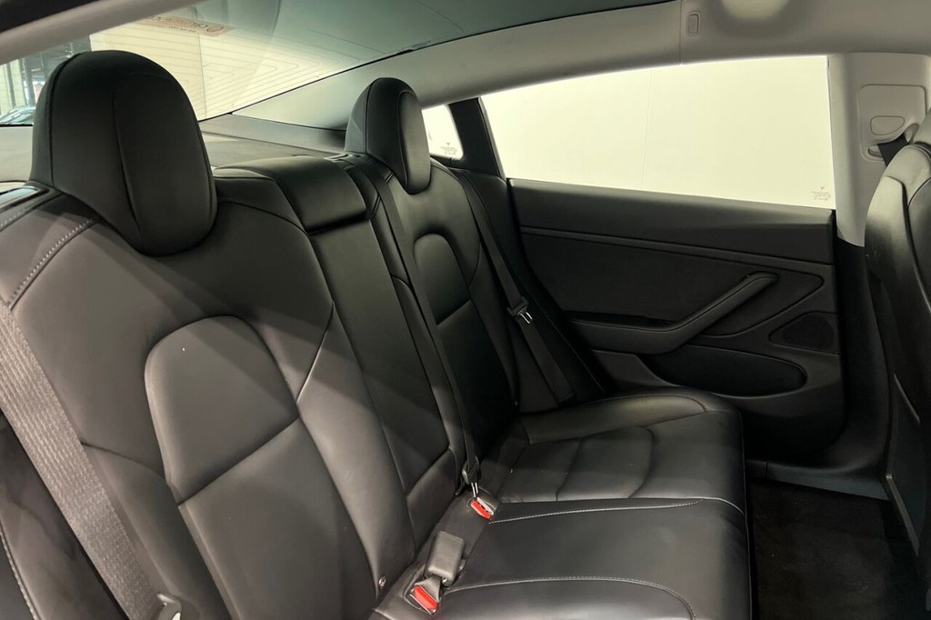 Used Tesla Model 3 2020 for sale - 76313133: Photo 23
