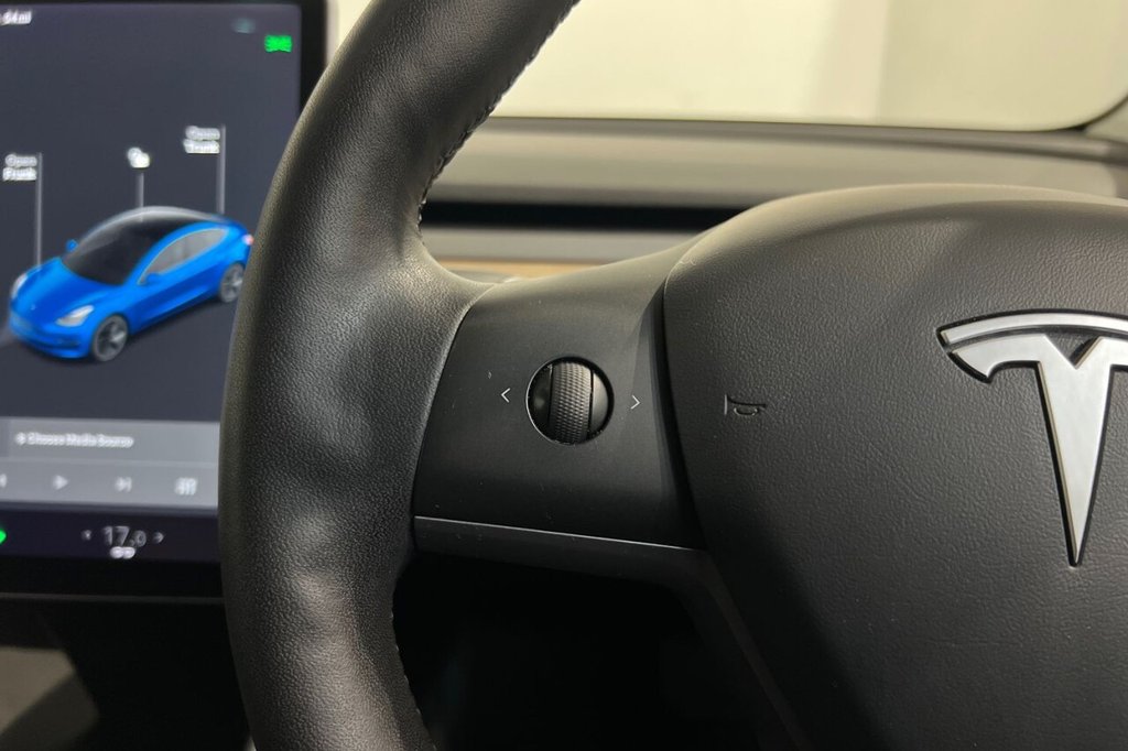 Used Tesla Model 3 2020 for sale - 76313133: Photo 25