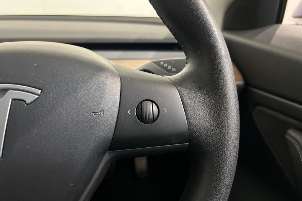 Used Tesla Model 3 2020 for sale - 76313133: Photo 26