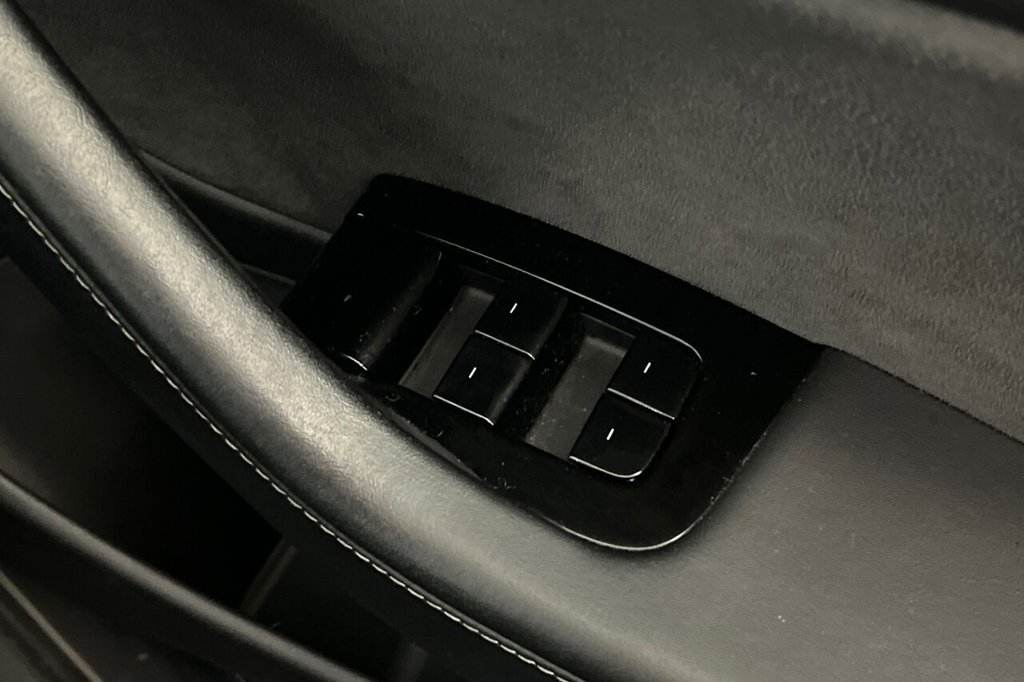 Used Tesla Model 3 2020 for sale - 76313133: Photo 36