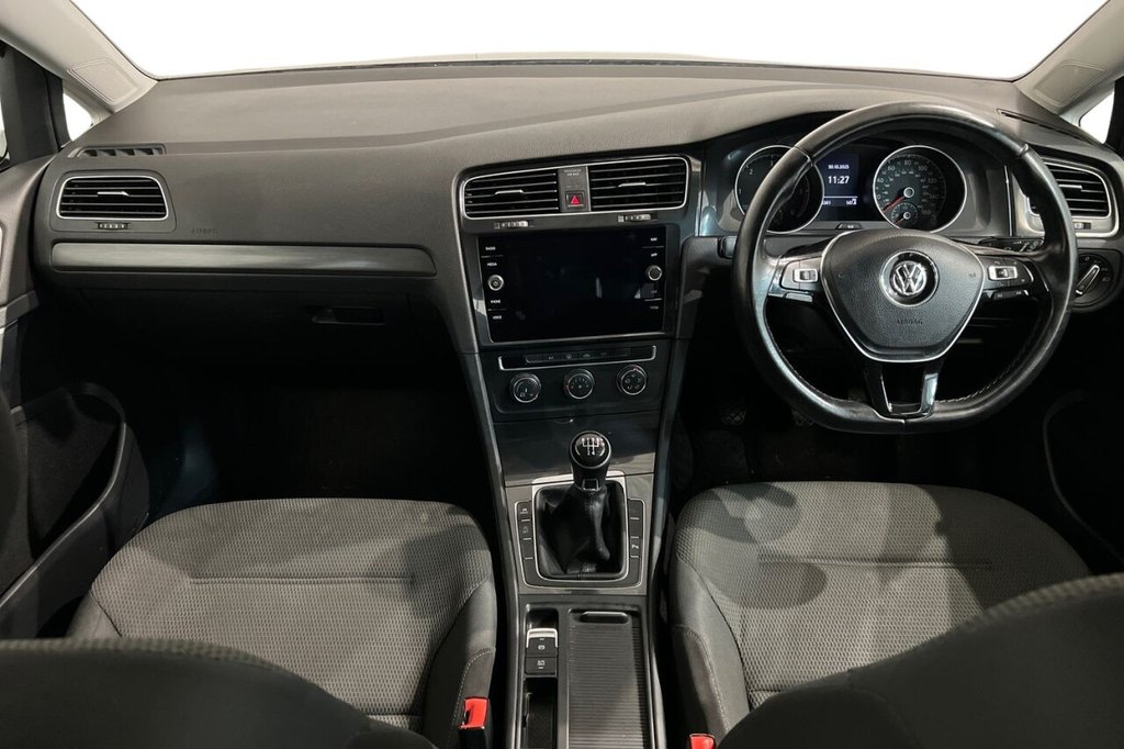 Used Volkswagen Golf 2018 for sale - 76520469: Photo 10