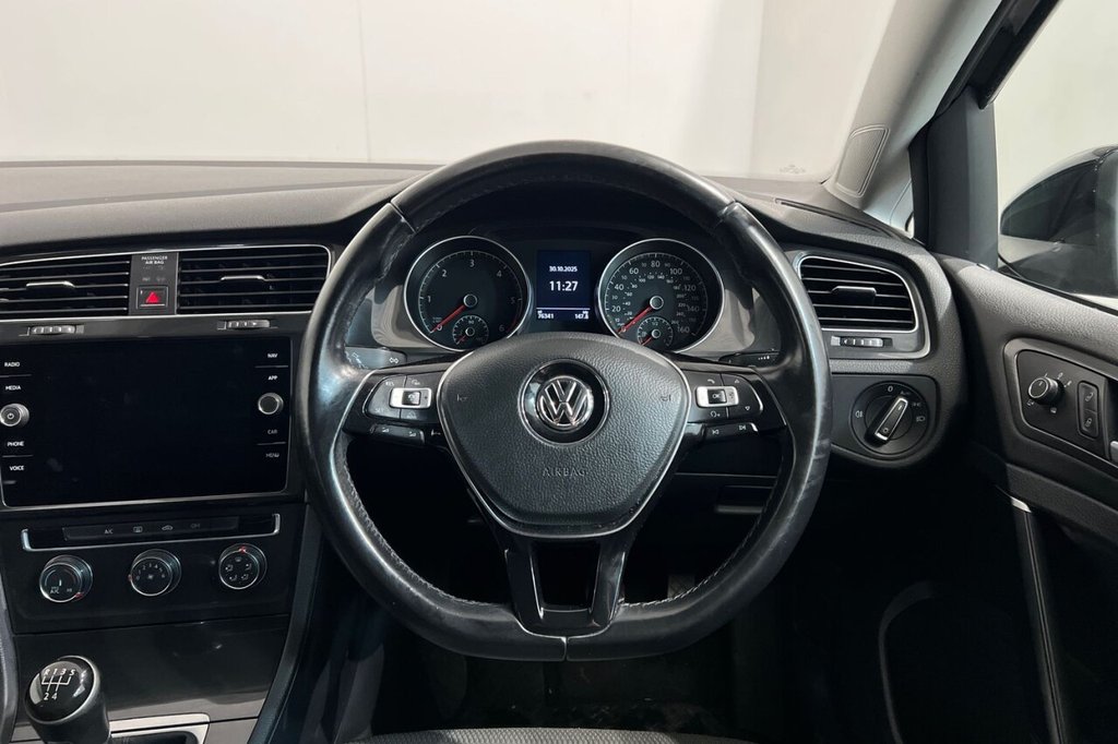 Used Volkswagen Golf 2018 for sale - 76520469: Photo 12