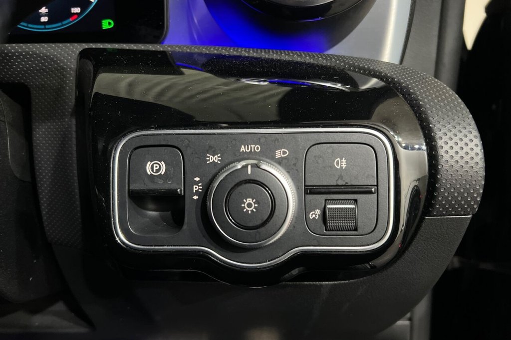 Used Mercedes-Benz CLA 2023 for sale - 75801599: Photo 36