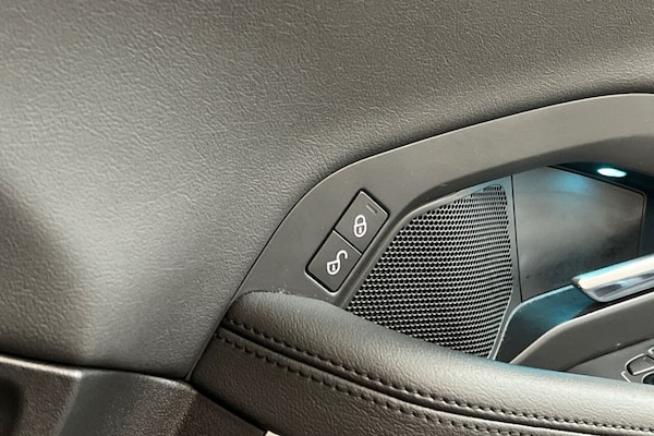 Used Jaguar E-Pace 2019 for sale - 76074141: Photo 39