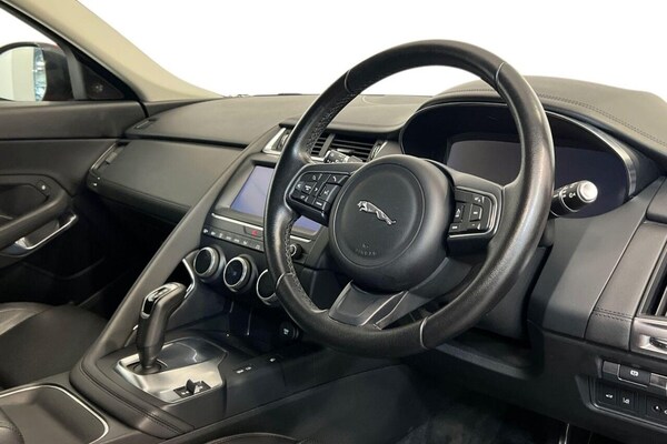 Used Jaguar E-Pace 2019 for sale - 76074141: Photo 9