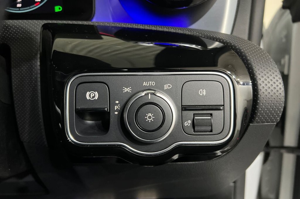 Used Mercedes-Benz CLA 2023 for sale - 75801597: Photo 37