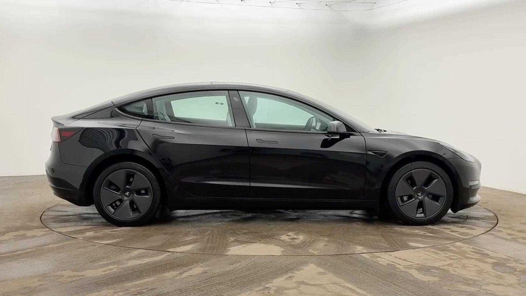 Used Tesla Model 3 2022 for sale - 76999165: Photo 2