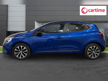 Used Renault Clio 2023 for sale - 78974960: Photo