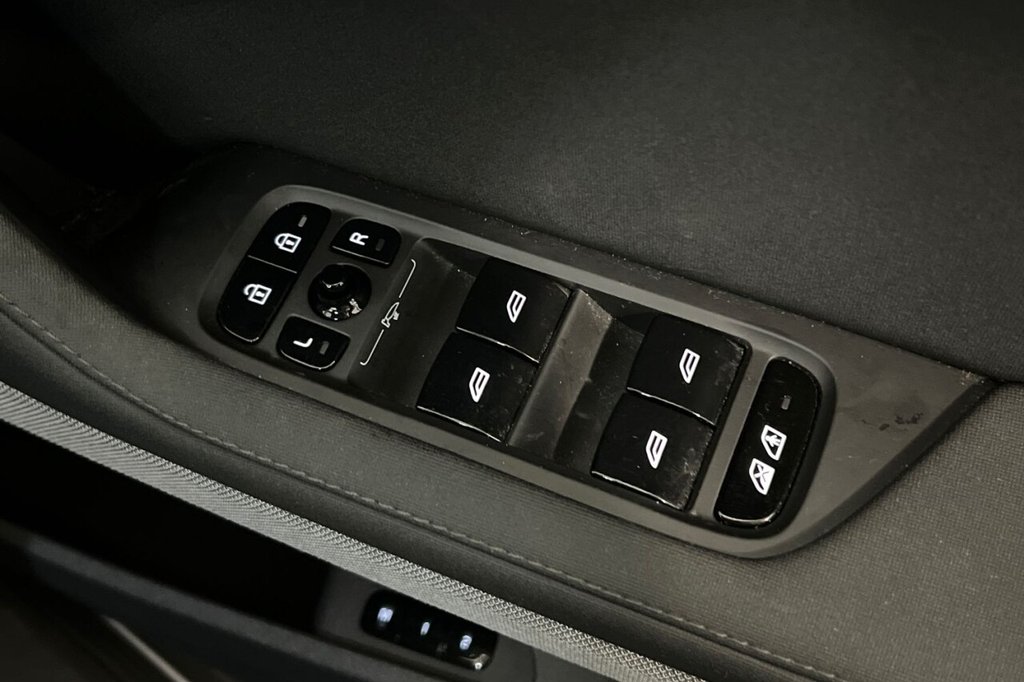 Used Polestar Polestar 2 2023 for sale - 76999147: Photo 36