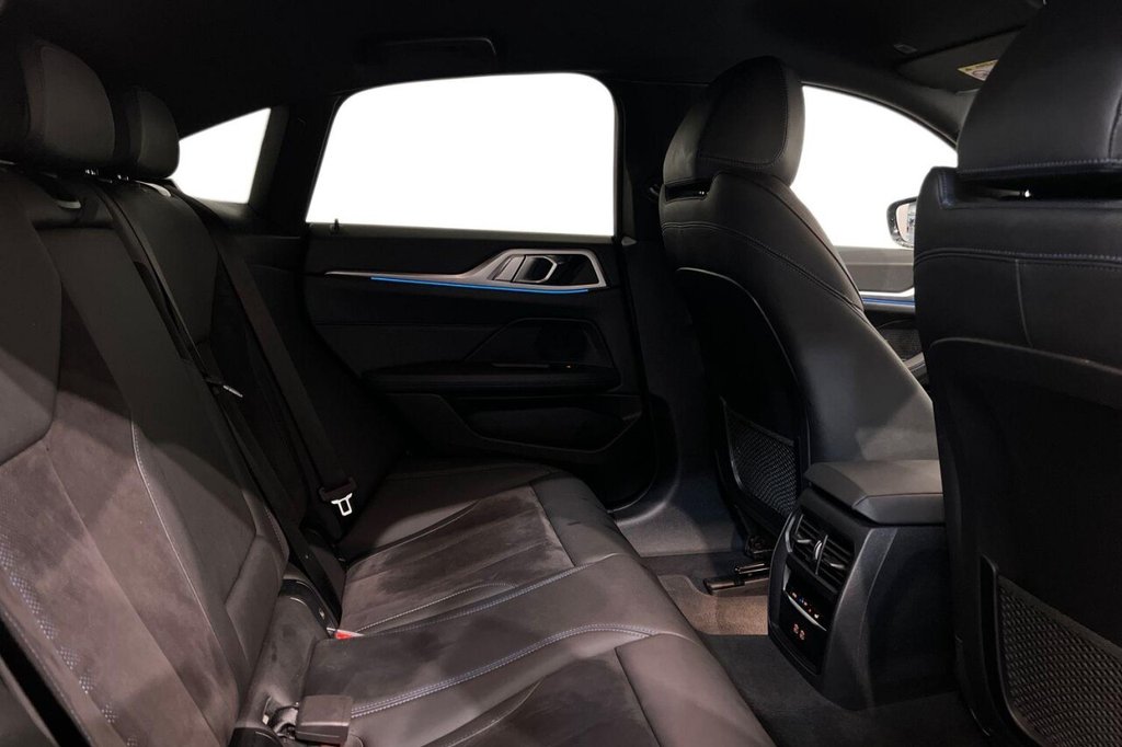 Used BMW i4 2023 for sale - 76686367: Photo 10