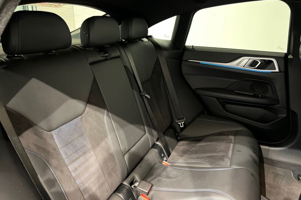 Used BMW i4 2023 for sale - 76686367: Photo 23