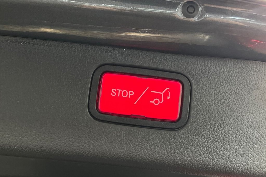 Used Mercedes-Benz C Class 2022 for sale - 76338541: Photo 44