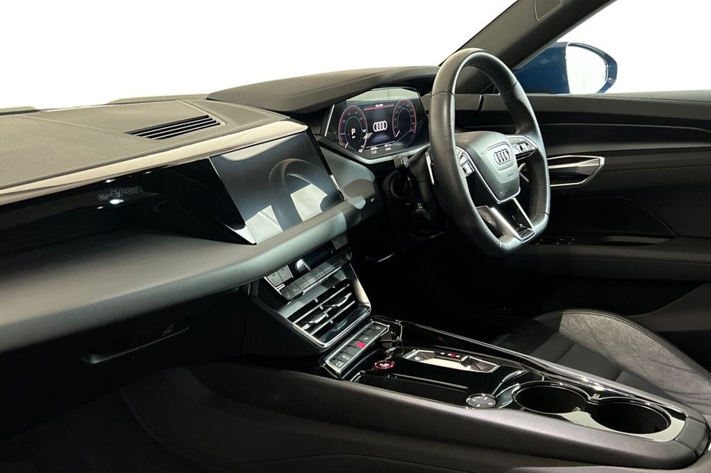 Used Audi e-tron GT 2021 for sale - 76323191: Photo 11