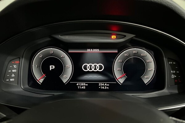 Used Audi Q8 2022 for sale - 76039031: Photo 15