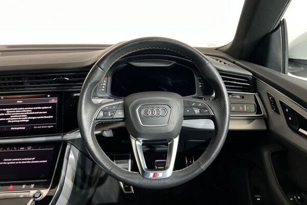 Used Audi Q8 2022 for sale - 76039031: Photo 16